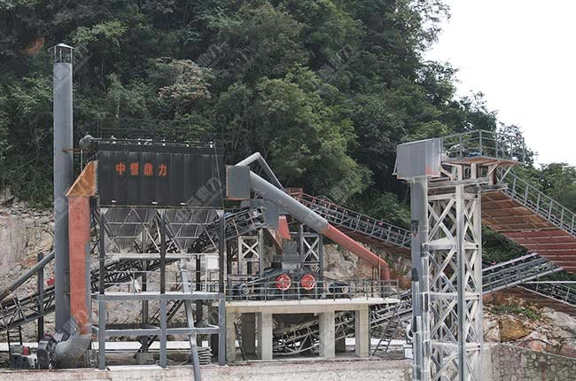 日產(chǎn)3000噸石料生產(chǎn)現(xiàn)場