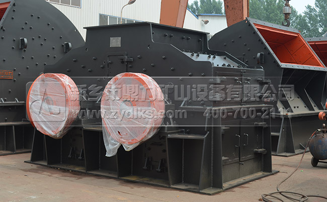 ZSJ雙轉(zhuǎn)子制砂機(jī) ZSJ雙轉(zhuǎn)子制砂機(jī)