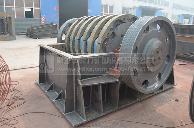 錘式破碎機(jī)轉(zhuǎn)子 錘式破碎機(jī)轉(zhuǎn)子