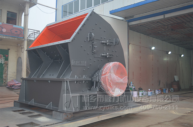 錘式破碎機(jī) 錘式破碎機(jī)