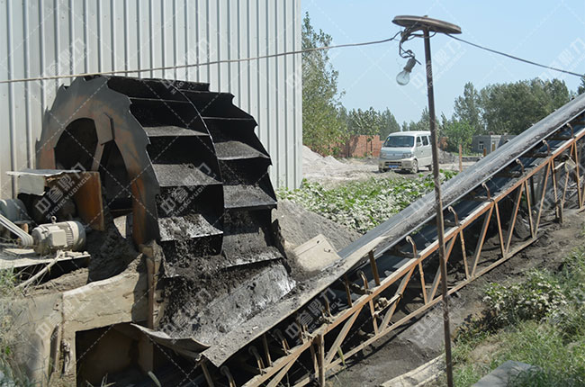 洗砂機(jī)客戶現(xiàn)場 洗砂機(jī)客戶現(xiàn)場