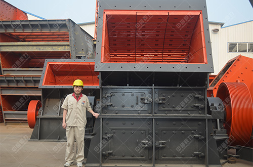 重型錘式破碎機維