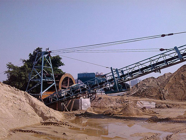 輪斗式洗石機(jī)