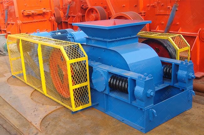 ��݁����C(j��)